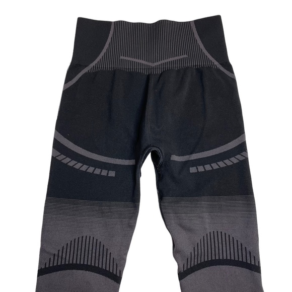 Gymshark Geo Seamless Leggings Black Grey Small - Picture 6 of 7